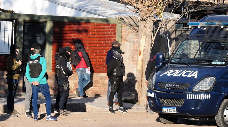 Un hombre se atrincheró y amenazaba con autolesionarse en el barrio San Martín Foto: Imagen ilustrativa / ALF PONCE / MDZ