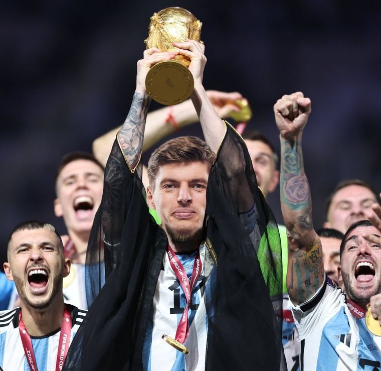 El neerlandés se coronó campeón de la F1 a seis fechas del final.