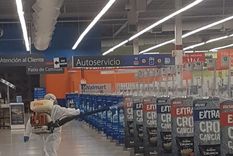 Desinfección En estos momentos se está fumigando todo el predio.