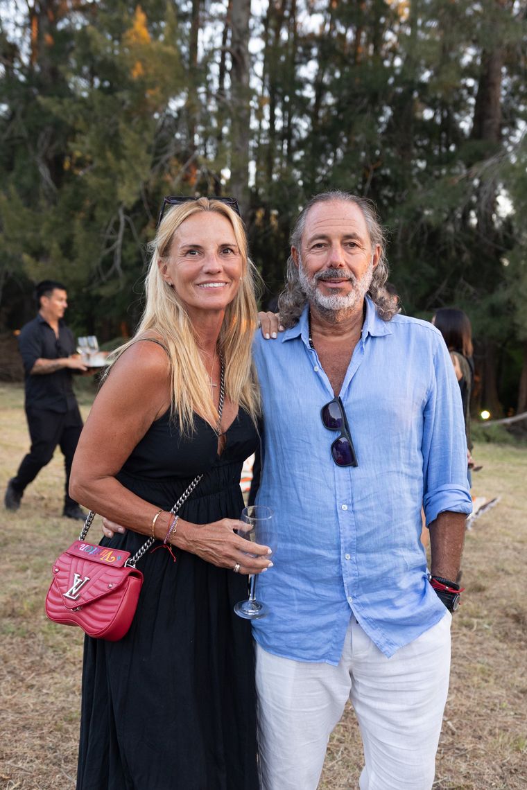 Alejandro y Mercedes Ginevra. Alejandro y Mercedes Ginevra.