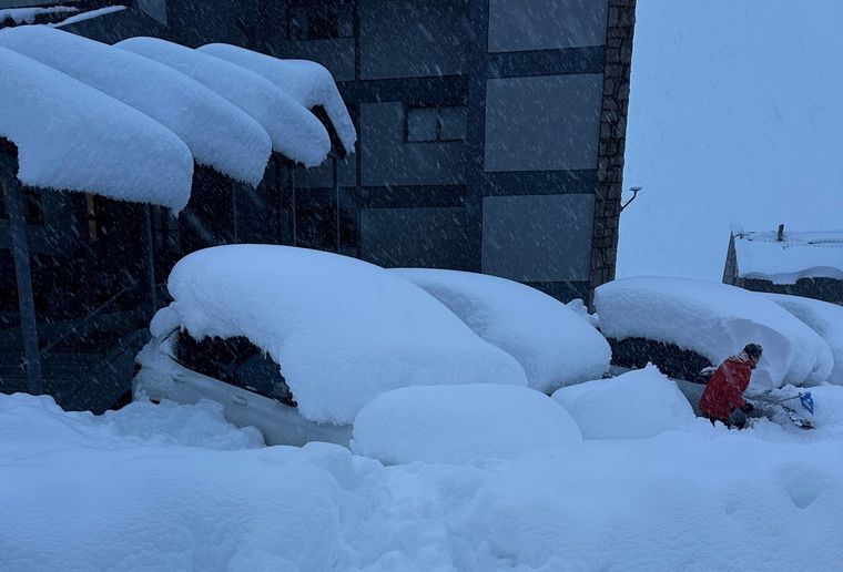 Impresionante nevada en Las Leñas.