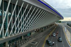 Las opciones para ir al Aeropuerto de Ezeiza desde Capital de forma económica son escasas. Foto: AA2000