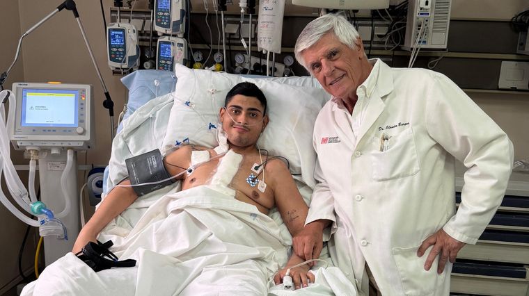 Exequiel Ferreyra y Claudio Burgos después del trasplante.