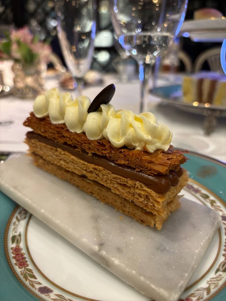 Alvear Afternoon Tean ofrece un mini gâteau a elección. Alvear Afternoon Tean ofrece un mini gâteau a elección.