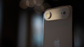 El iPhone Air de Apple llega a Walmart con un diseño ultrafino que revoluciona el mercado de alta gama.