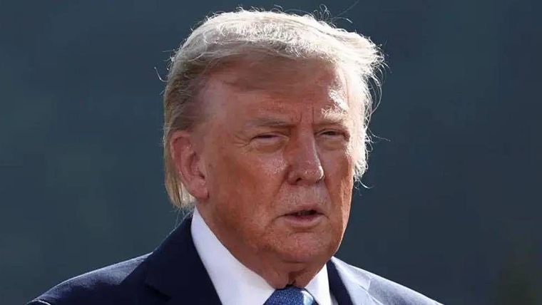 El presidente de Estados Unidos, Donald Trump, dijo hoy que será “difícil” pedir a Israel que cese sus ataques aéreos contra Irán. Foto: BBC Mundo