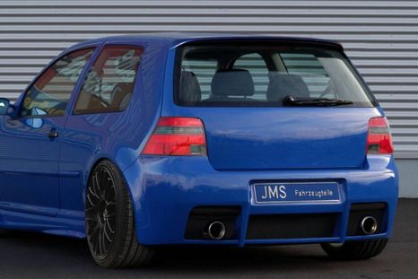 Volkswagen Golf Kit R32