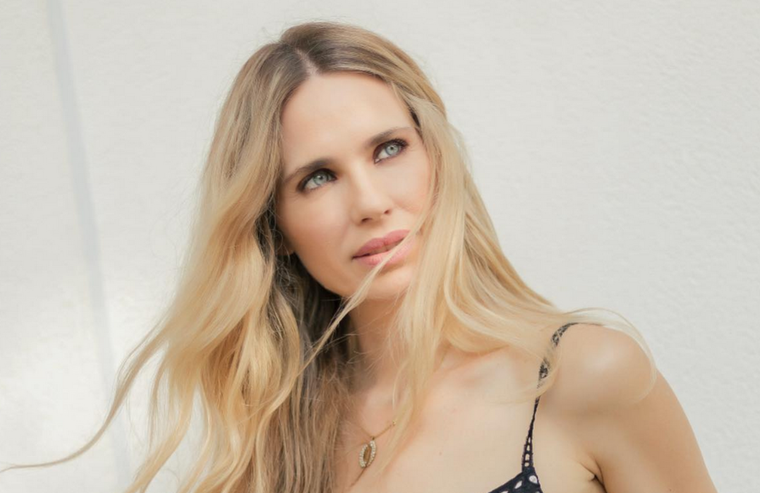 La modelo Vanesa Modelo se ha vuelto toda una referente con sus consejos y recomendaciones de maquillaje. Foto: Instagram: vanesa_romero