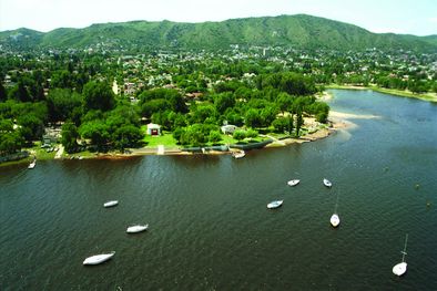 MDZol | Año a año miles de argentinos eligen Villa Carlos Paz para vacacionar. Foto: Turismo Villa Carlos Paz