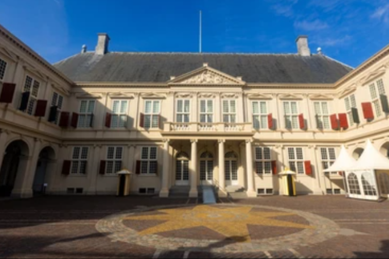 El Palacio Noordeinde es uno de los cuatro palacios oficiales de la familia real neerlandesa Foto: SHUTTERSTOCK