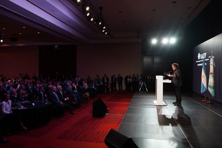 Una de las principales ausencias fue la de Karina Milei. Foto: Prensa Gobierno de Mendoza