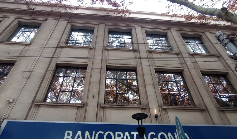 En el primer piso del edificio ubicado en calle Gutiérrez al 50 están actualmente las oficinas de Globant. En el primer piso del edificio ubicado en calle Gutiérrez al 50 están actualmente las oficinas de Globant.