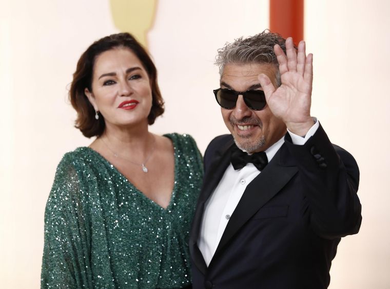 Ricardo Darín y Florencia Bas en la red carpet de los Oscar. Foto: EFE