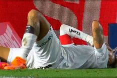 A falta de tres fechas, Neymar sufrió una nueva lesión.