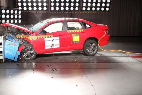 El sedán de Volkswagen obtuvo cinco estrellas en las pruebas de Latin NCAP.
