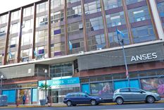 Anses ofrece una opción para conocer cuándo y dónde se cobra la asignación. Foto: Analía Melnik/MDZ