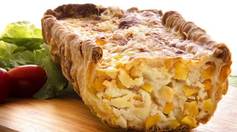 Tarta de choclo y queso cremosa, con su receta fácil y súper rica. Tarta de choclo y queso cremosa, con su receta fácil y súper rica.