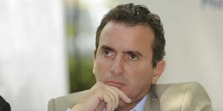 Pérez denunció al simólogo por haber querido acomodar a su hijo. Foto: Nacho Gaffuri / MDZ
