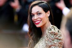 Rosario Dawson tiene una hija de 21 años.