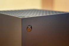 AMD afirma que el SoC para la Xbox avanza según lo planeado, listo en 2027.