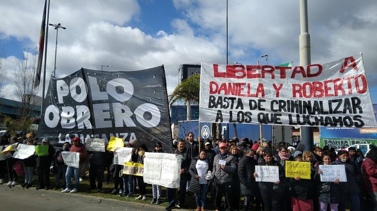 Piqueteros protestan en todo el país. Foto: Polo Obrero