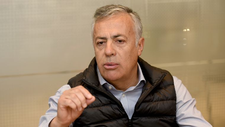 Cornejo ganó las elecciones del pasado domingo y será nuevamente gobernador de Mendoza Foto: Walter Moreno / MDZ