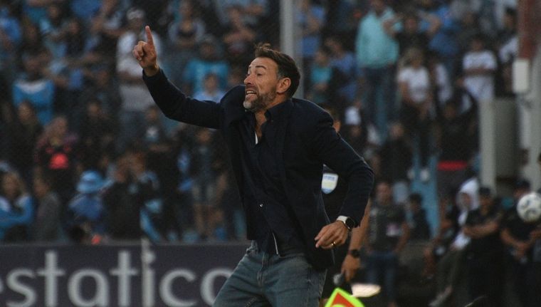 El Kily explotó contra todos tras la caída con Belgrano. Foto: Télam