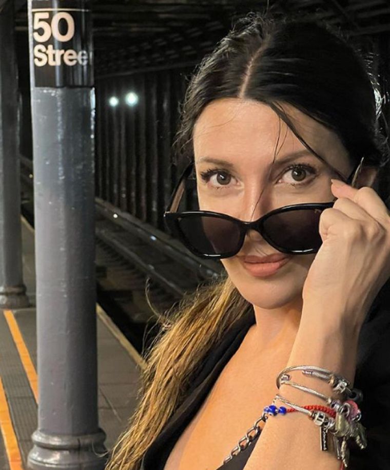 Mónica Ayos Mónica Ayos es dueña de una gran belleza Foto: Instagram