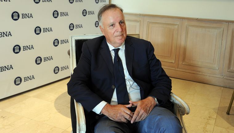 En los últimos merses el presidente del Banco Nación, Daniel Tillard, ha logrado combinar el ajuste del gasto con un incremento del otorgamiento de créditos. En los últimos merses el presidente del Banco Nación, Daniel Tillard, ha logrado combinar el ajuste del gasto con un incremento del otorgamiento de créditos.