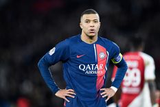 Mbappé y el PSG mantienen un conflicto contractual que se profundizó tras su salida como jugador libre en junio de 2024.