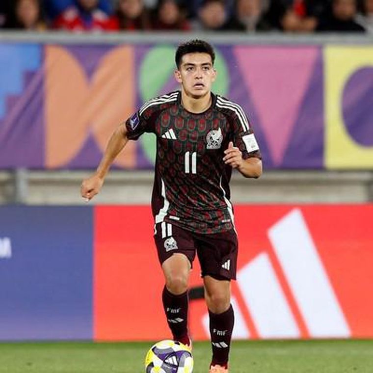 Gilberto Mora, la joya de México que tiene 16 años y es una de las futuras promesas del fútbol, enfrentará a la Selección argentina en el Mundial Sub 20.