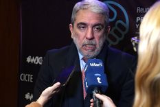 Aníbal Fernández se pronunció tras la detención del agresor de Javier Milei, Gastón Mercanzini, en la puerta del canal Crónica Tv en San Telmo Foto: Telam