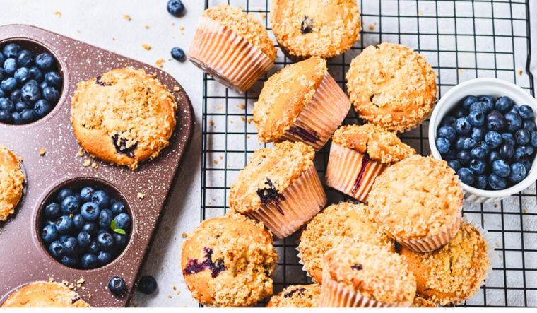 Secretos para preparar los muffins de arándanos perfectos Foto: Shutterstock