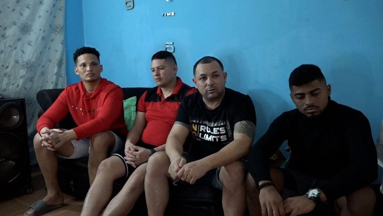 Mervin Yamarte, Andy Perozo, Ringo Rincón y Edwuar Hernández conversaron con BBC News Mundo desde el estado Zulia, en Venezuela.