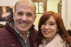 El intendente de Pehuajó, Pablo Zurro, mantiene una buena relación con la vicepresidenta Cristina Kirchner. El intendente de Pehuajó, Pablo Zurro, mantiene una buena relación con la vicepresidenta Cristina Kirchner.