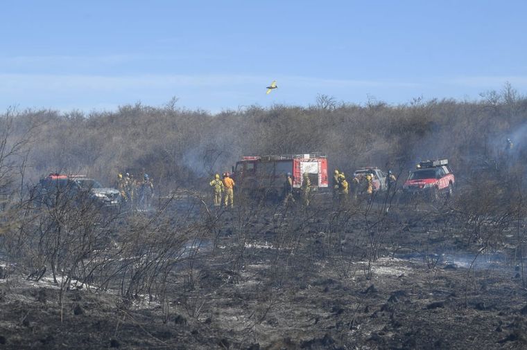 Los bomberos realizan guardias de cenizas Foto: Gobierno de Córdoba