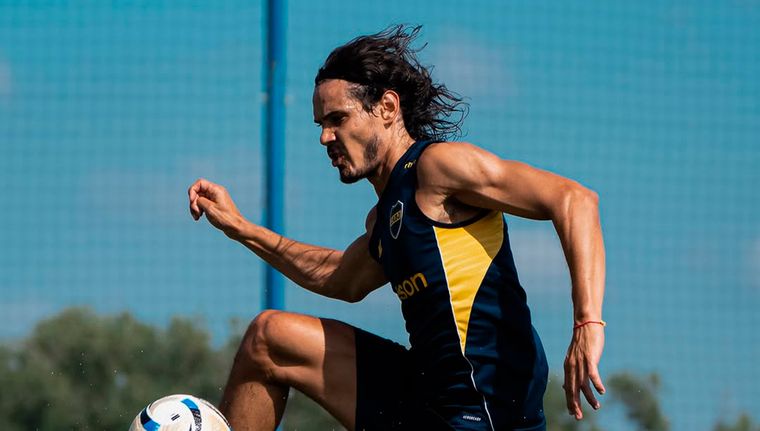 Cavani seguirá sin jugar en Boca de momento.