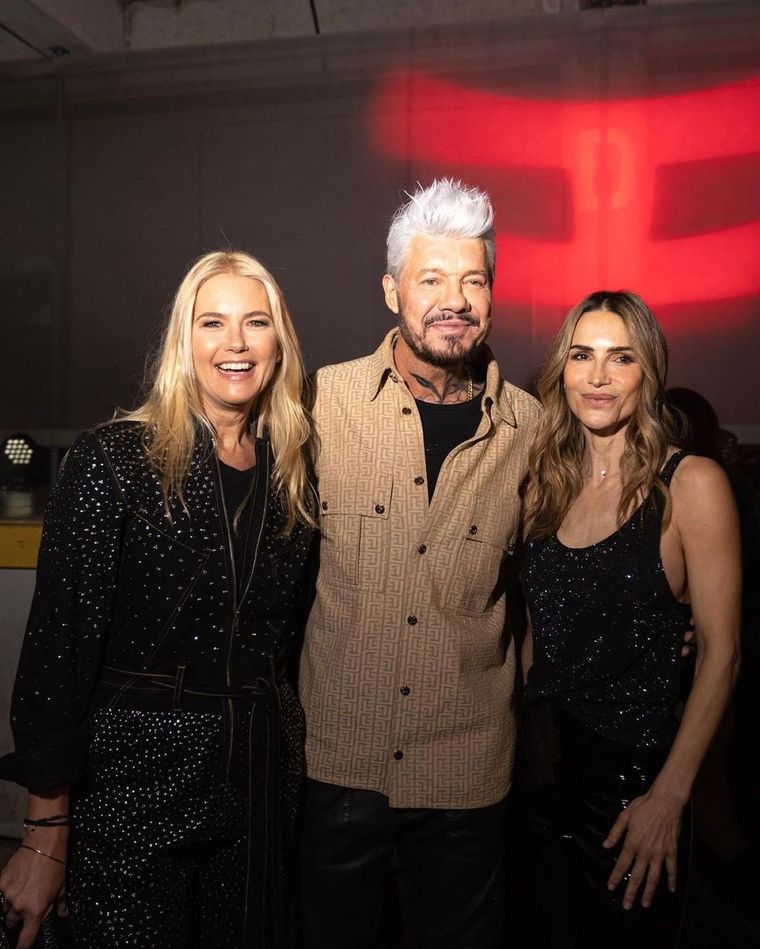 Estas dos modelos se reunieron nuevamente en el mismo desfile y llevando la misma tendencia Foto: Instagram