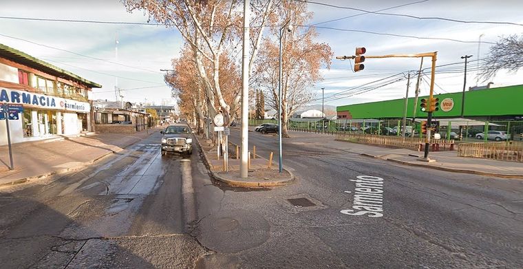El accidente se registró en la esquina de Alem y Sarmiento, en el departamento mendocino de Godoy Cruz.
