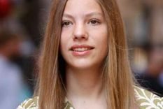 Sofía de Borbón La hija menor de Letizia y Felipe VI, los reyes de España fue parte de la segunda celebración del Día de la Hispanidad. Foto: Fuente: Imagen / GTRES