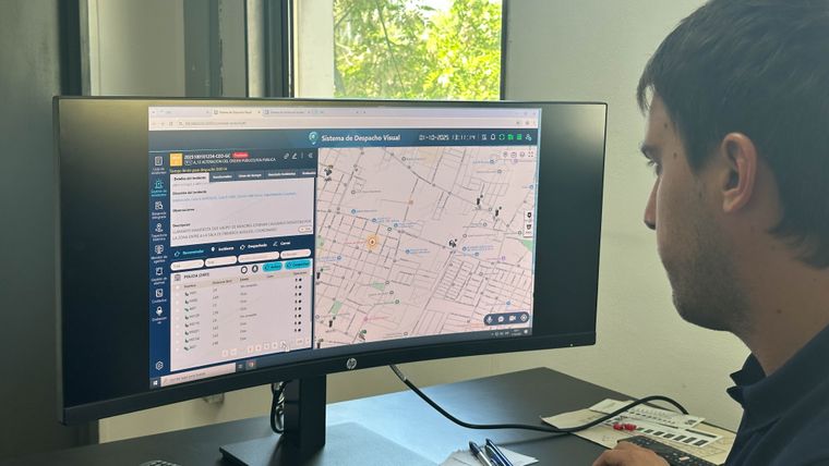 El 911 puede desestimar llamadas falsas y asignar móviles con con la coordinación del CEO.