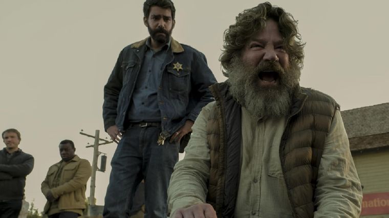 NETFLIX. Misa de medianoche