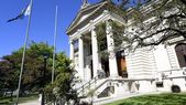 El palacio del Senado bonaerense. El palacio del Senado bonaerense.