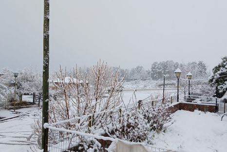 fotos: asi esta potrerillos este domingo, cubierto de nieve fotos: asi esta potrerillos este domingo, cubierto de nieve