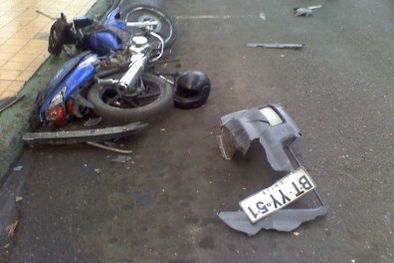 MDZol | Así quedó la moto que conducía la víctima.