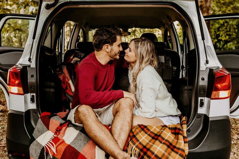 Para las parejas es momento de hacer las cosas de un modo diferente. Acuario debes sacar toda tu creatividad, tu pareja te lo va a agradecer. Foto: Unsplash.