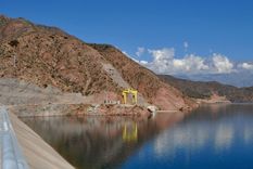 aguas mendocinas anuncia que habra limpieza del embalse potrerillos y posible turbiedad en el agua corriente
