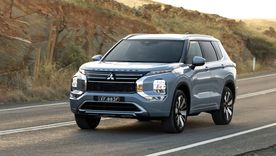 Mitsubishi Outlander PHEV Mitsubishi Outlander PHEV