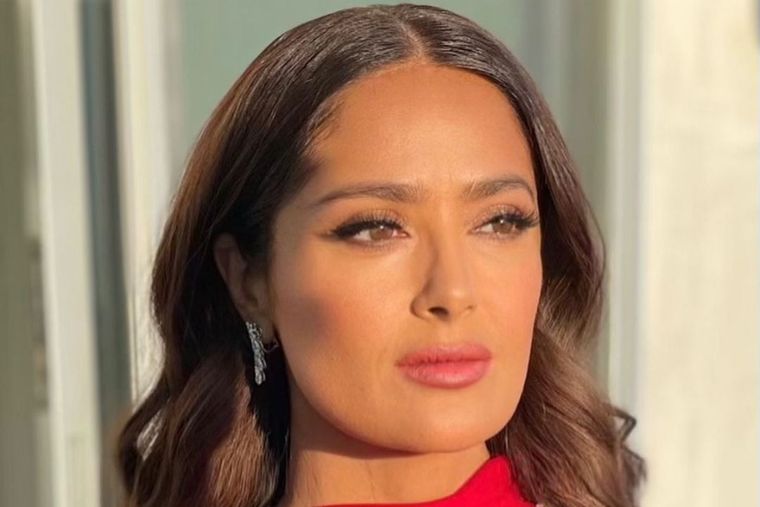 Salma Hayek también es la productora de esta película de Netflix. Salma Hayek también es la productora de esta película de Netflix. 
