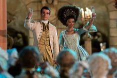 Foto: https://www.nytimes.com/2023/05/11/arts/television/queen-charlotte-bridgerton-history-shonda-rhimes.html